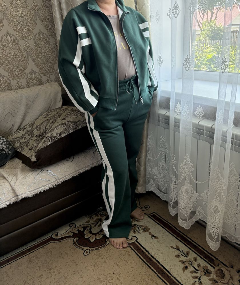 Новый костюм двойка женская