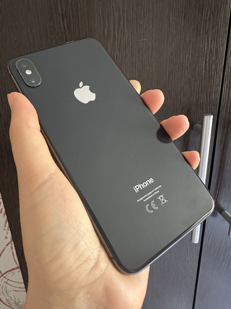 iPhone XS max 256 gb  В идеале