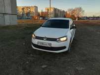 Volkswagen polo sedan