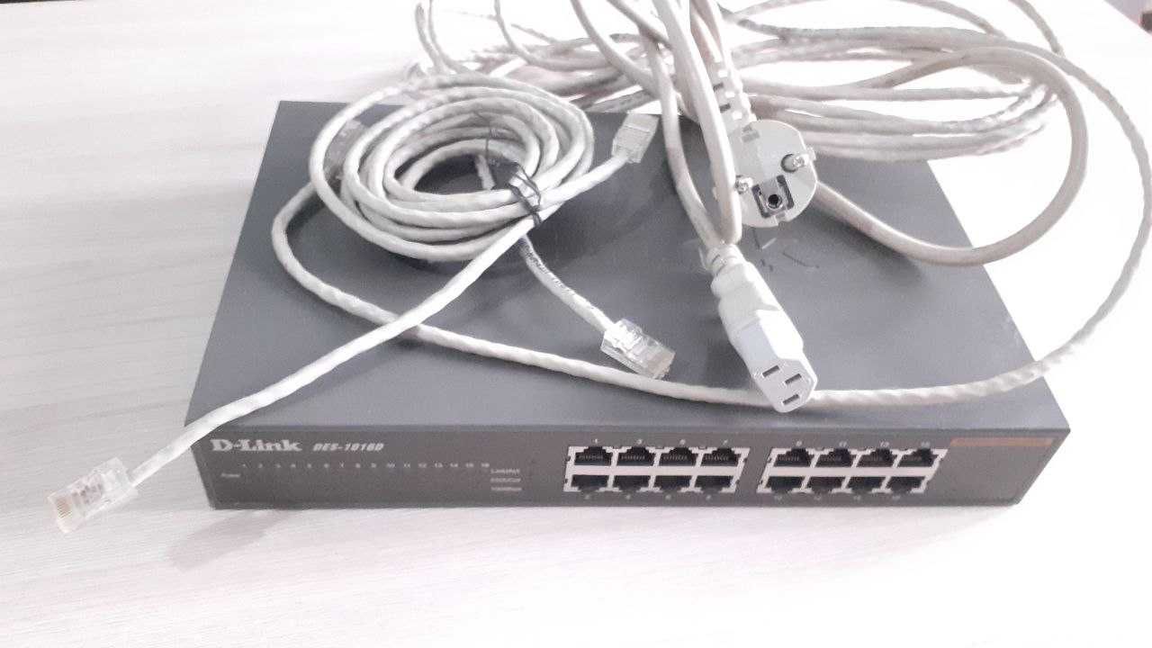 D-Link DES-1016D Неуправляемый коммутатор с 16 портами 10/100Base-TX