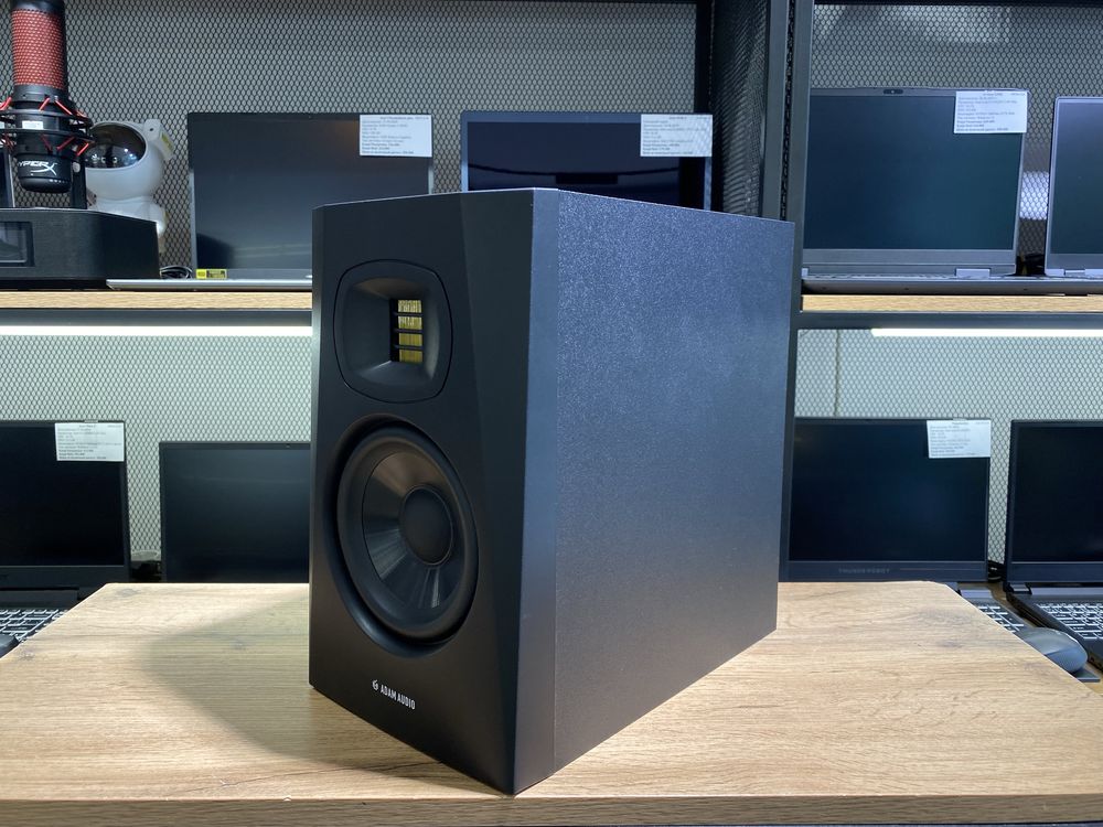 Активный монитор ADAM Audio T5V, черный, 10321/А10