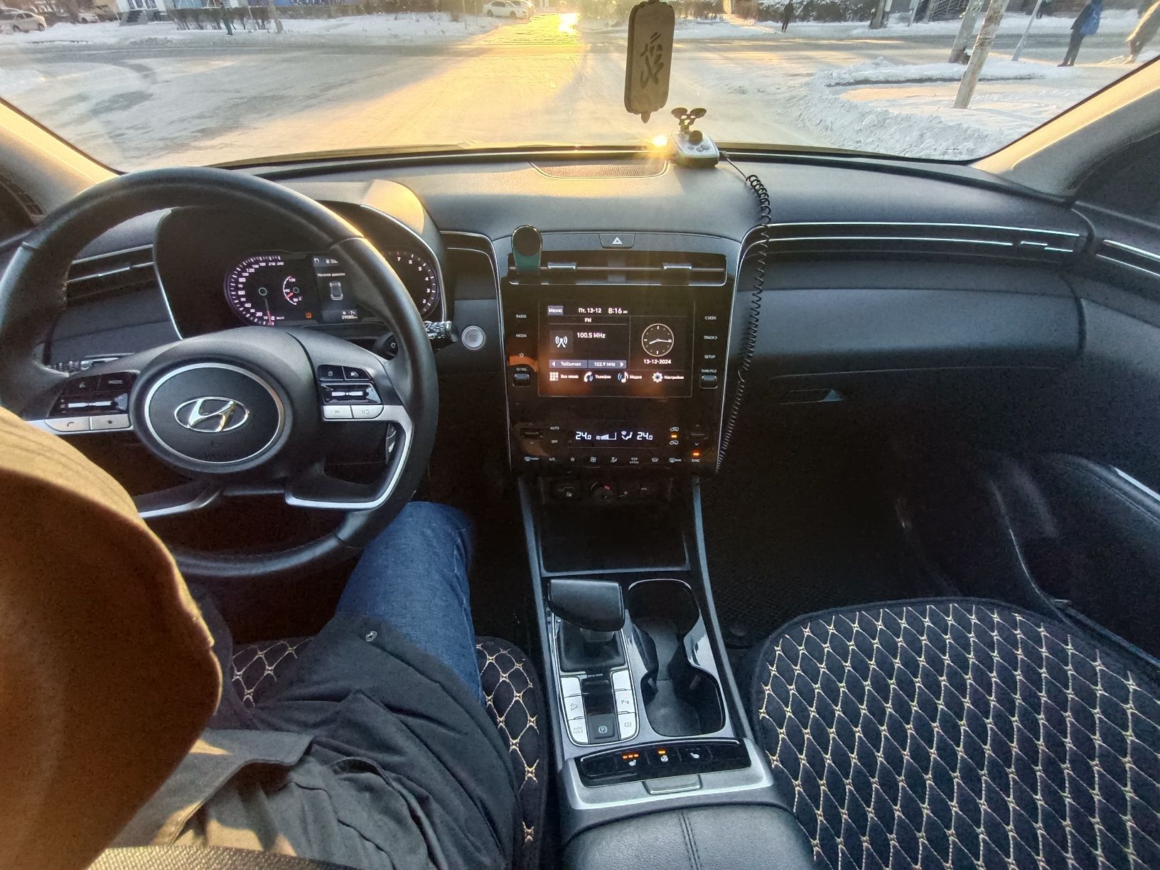 Продам Hyundai Tucson состояние нового