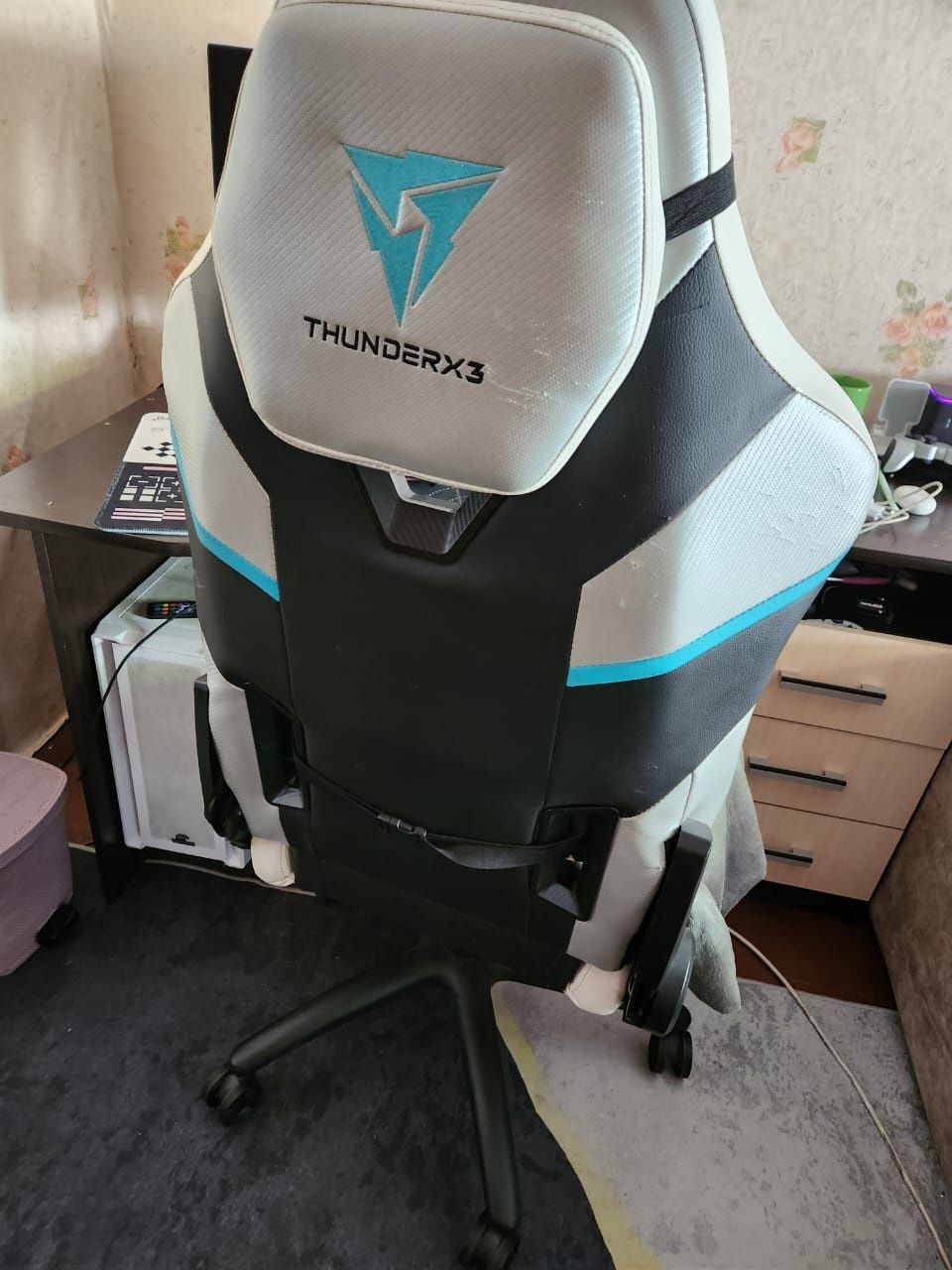 Компьютерные кресла игровые ThunderX3