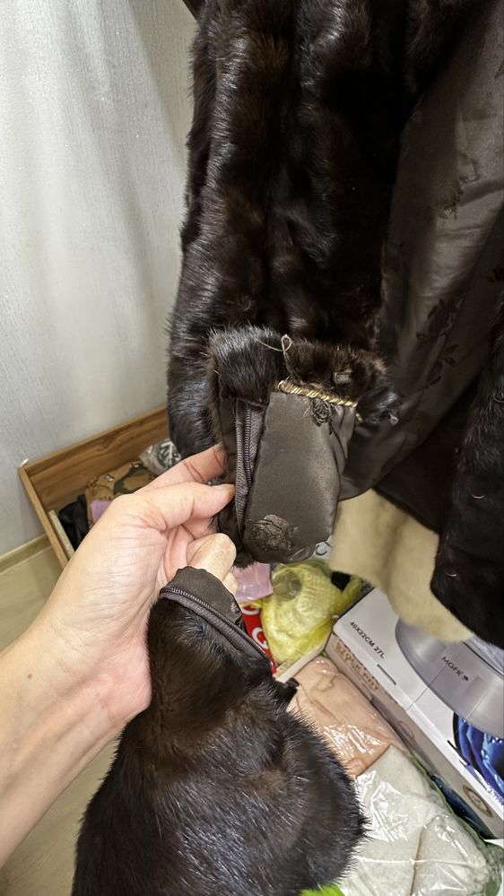 Продам норковую шубу