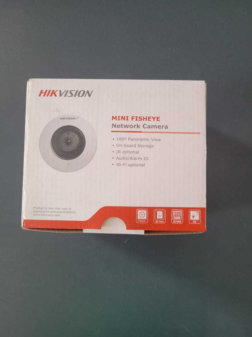Распродажа купольная IP-камера видеонаблюдения  Hikvision DS-2CD2942F