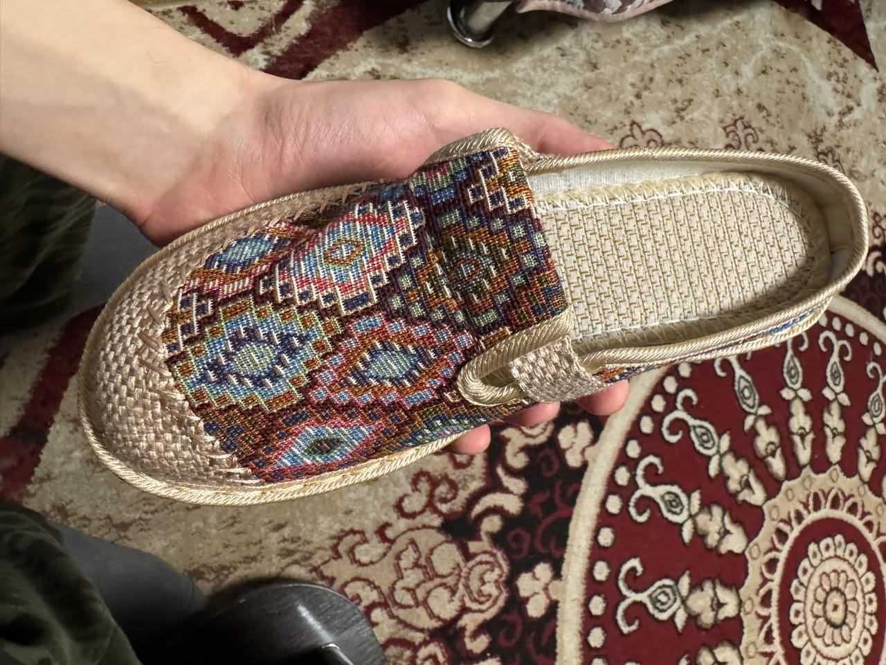 уютные домашние тапочки