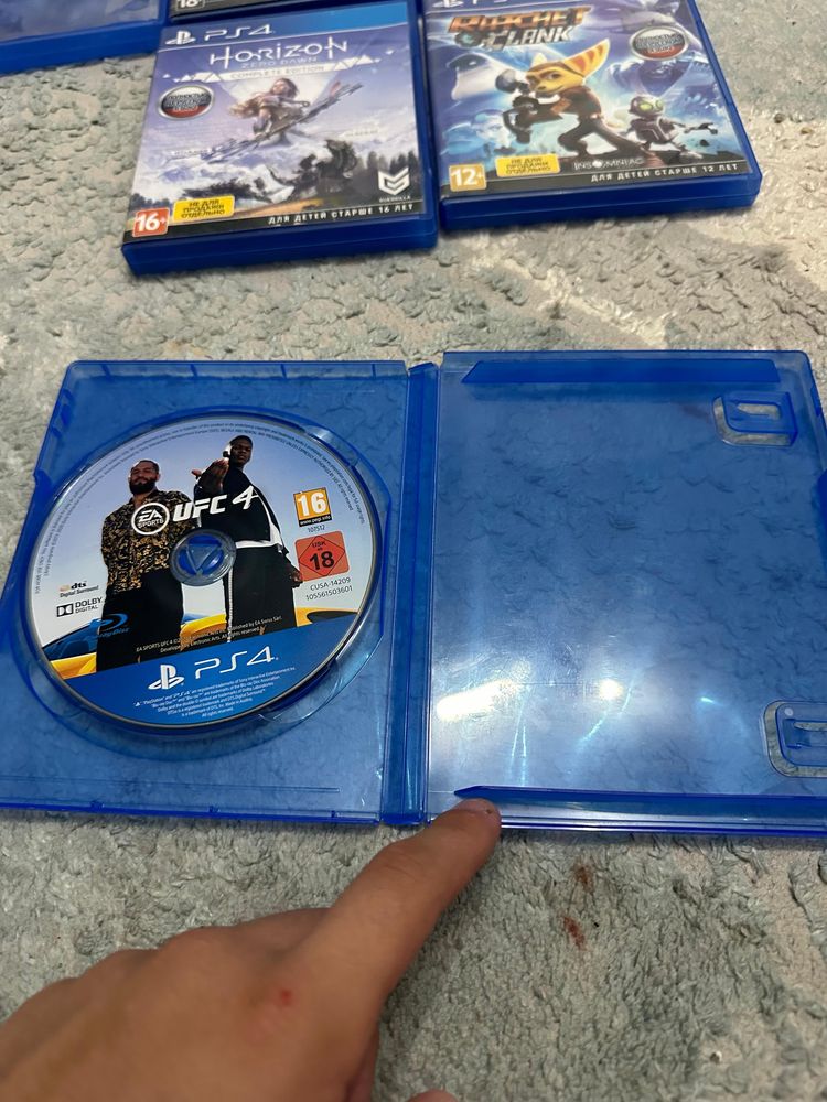 Sony Playstation 4 PRO 1,3 терабайт