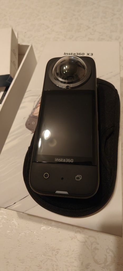 Insta360 X3 экшн камера
