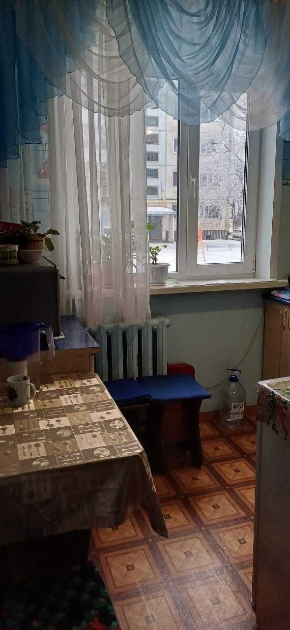 продам 2комнатную квартиру ,Дом быта северный
