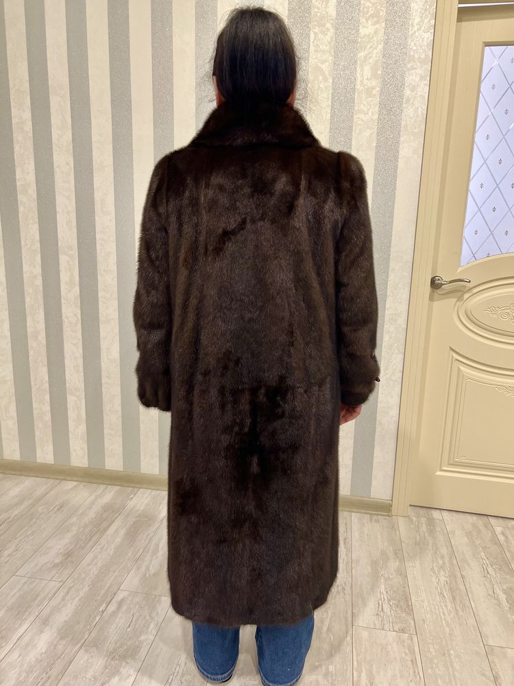 Новая шуба с ЦЕЛЬНЫМ МЕХОМ