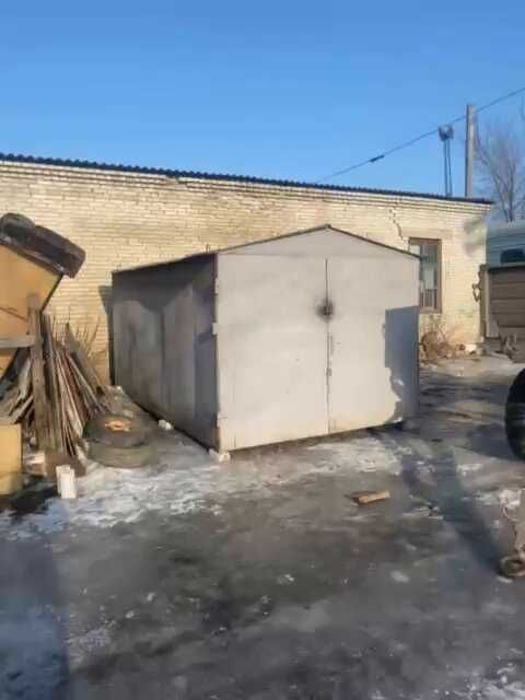 Продам железный гараж, контейнер
