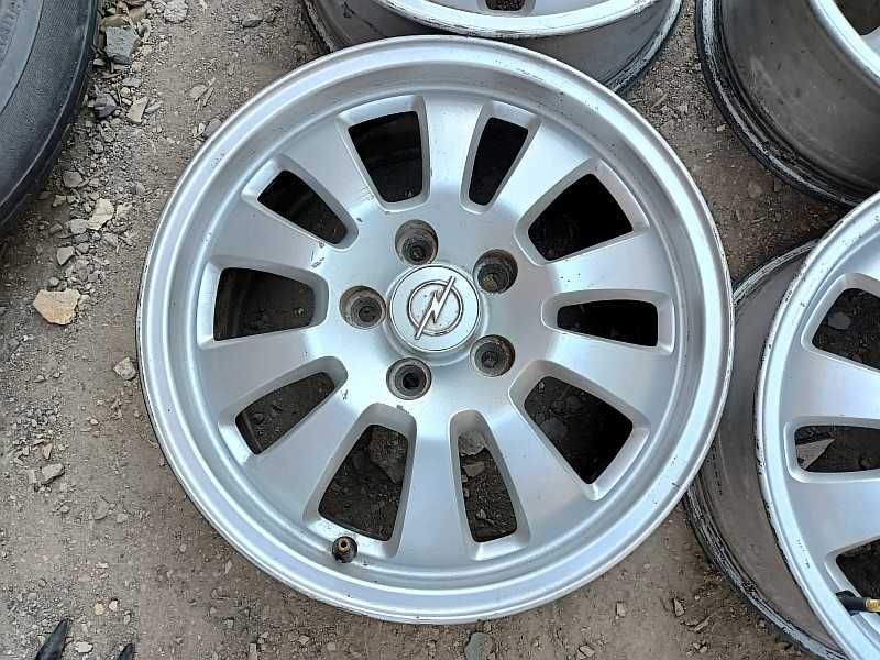 Продам оригинальные легкосплавные диски на автомашину Opel