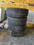 Продам шины Pirelli б/у размер 225/55 R17