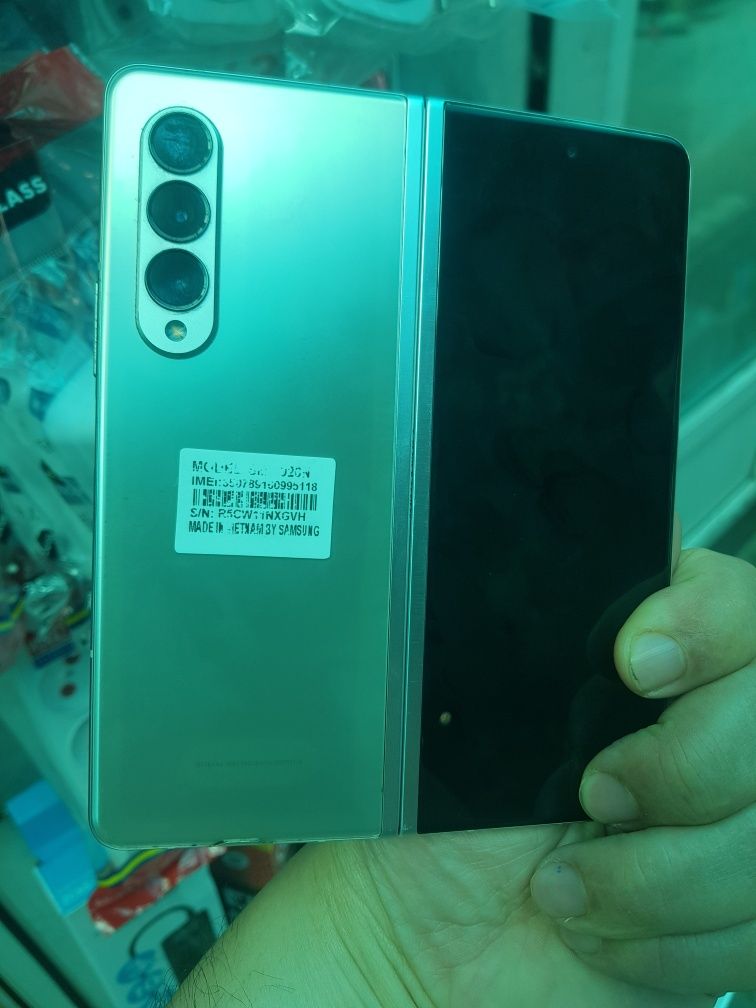 Продам самсунг z fold3 5g