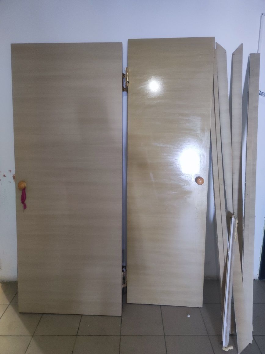 Бу есик бағасы 5000 т 2шт 60см.1шт 80см