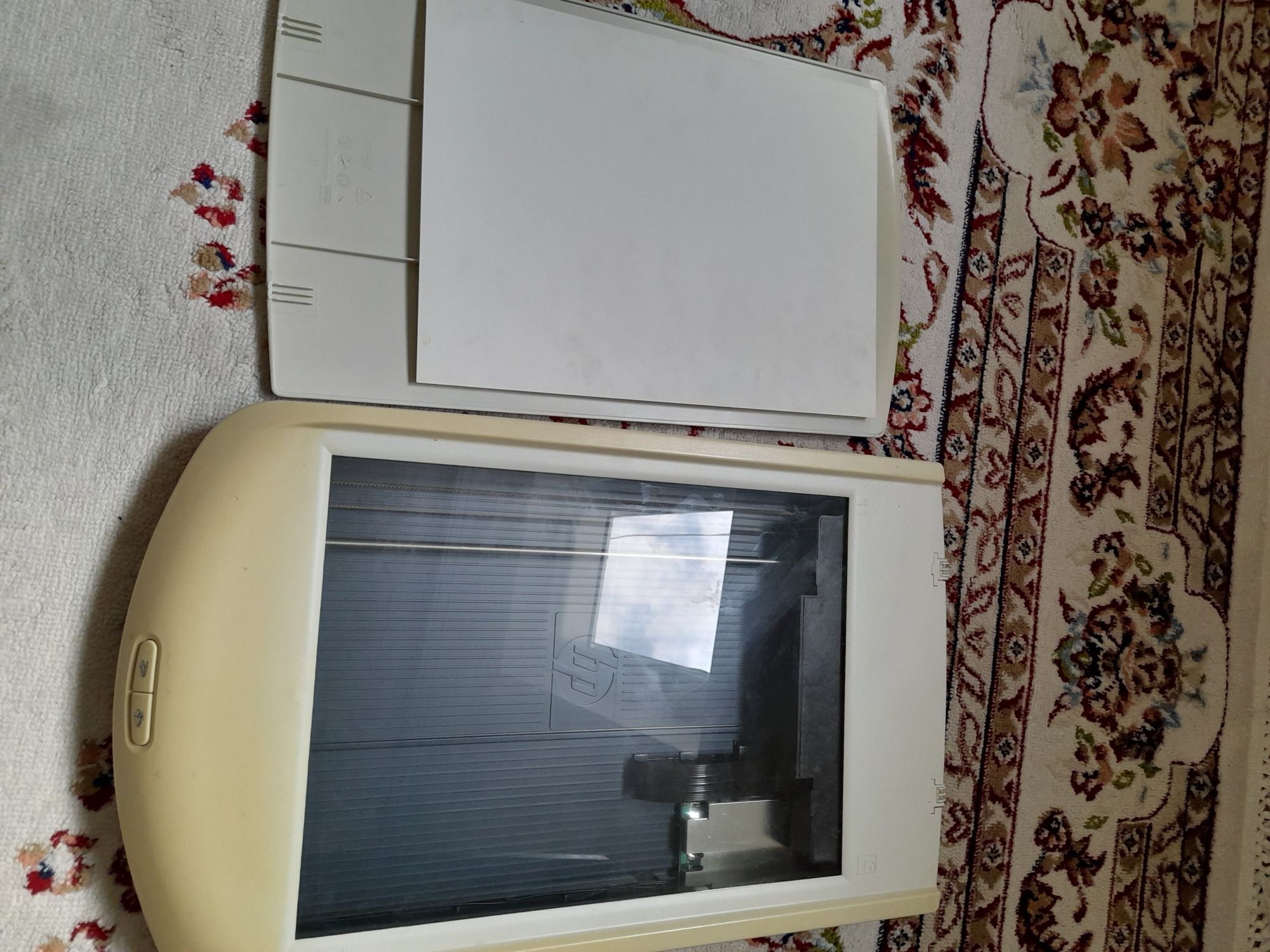 Сканер HP сломанны петли