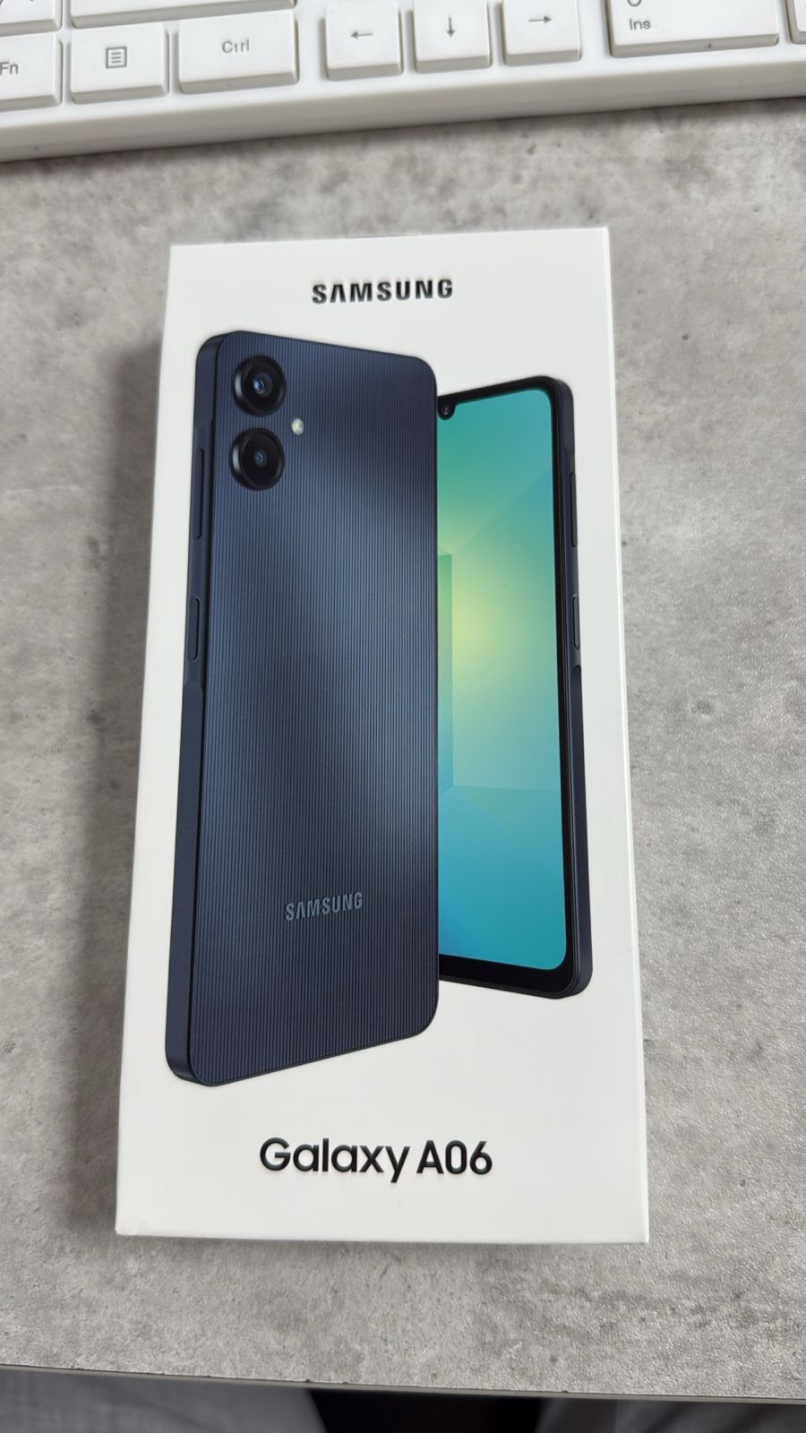 Новый Galaxy A06 продаю!