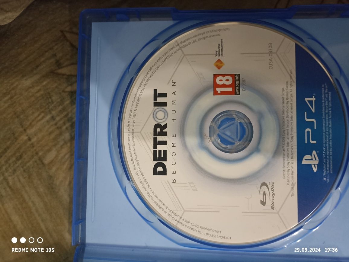 Диски на ps4 Детроит и хорайзон
