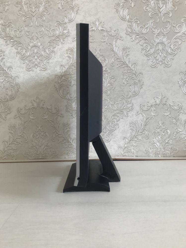 Монитор BenQ