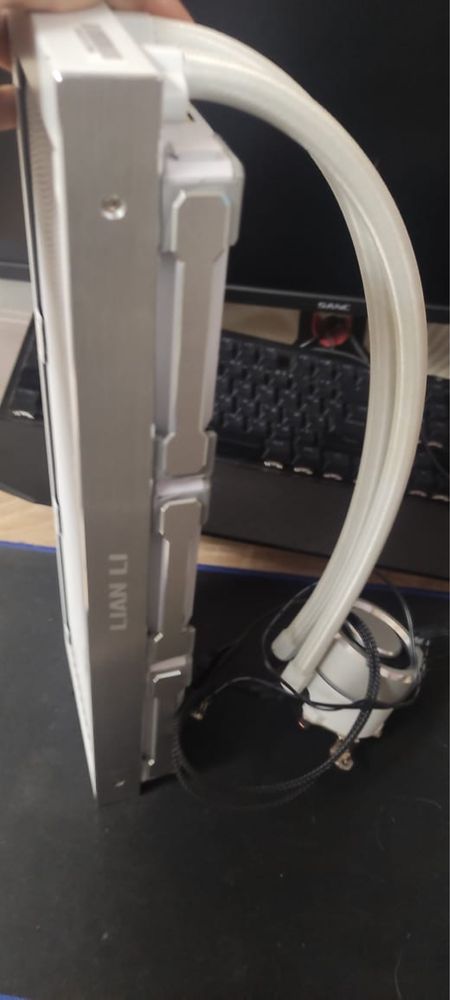 Система охлаждения LIAN LI Galahad AIO 360 UNI FAN SL120 Edition