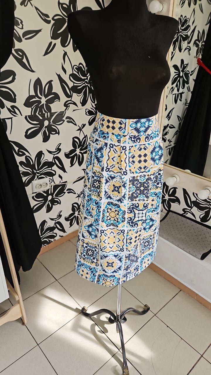 Продам фартуки из дака и кухонные полотенца