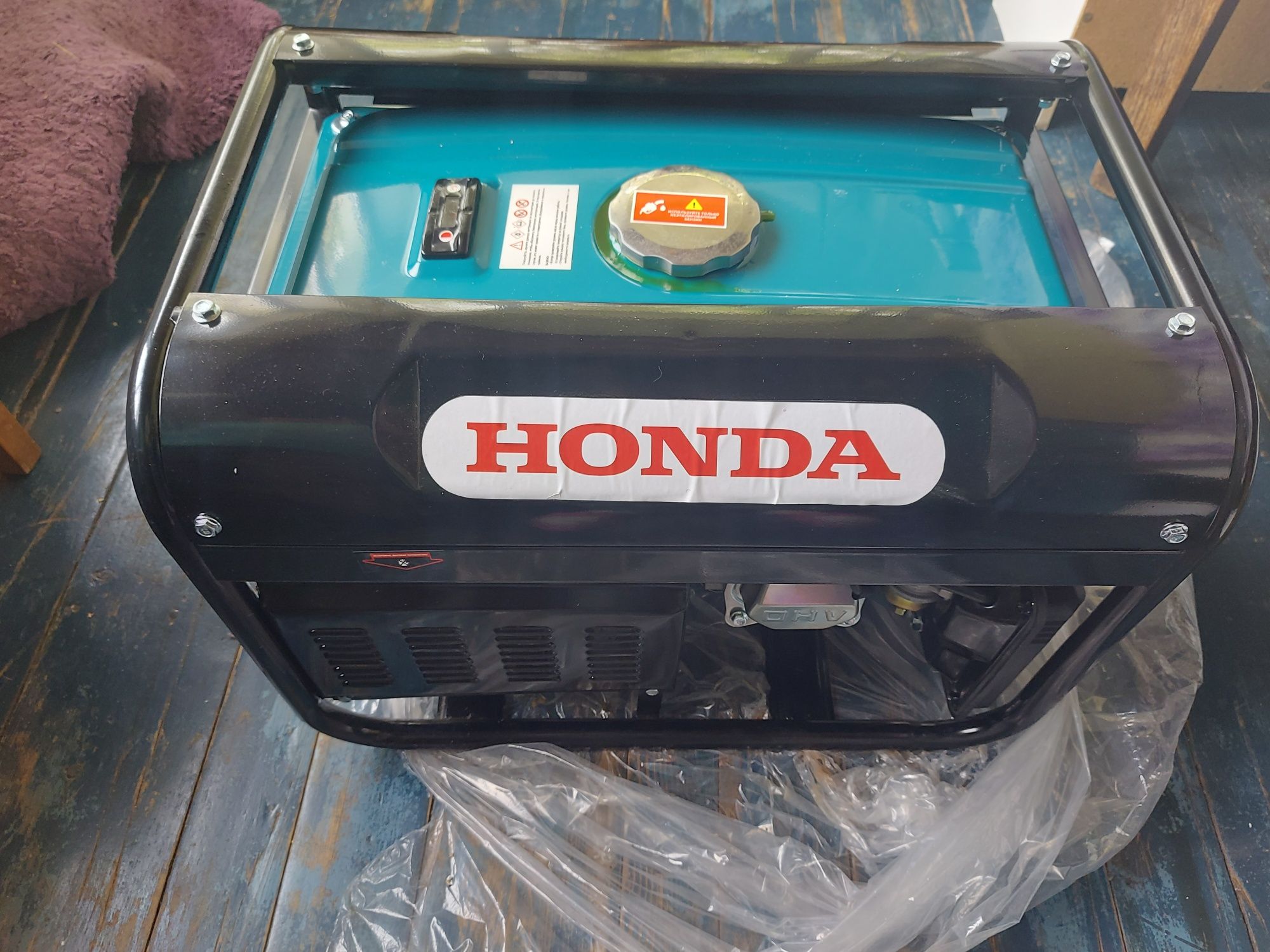 НОВЫЙ Бензиновый электрогенератор Нonda EG 5500