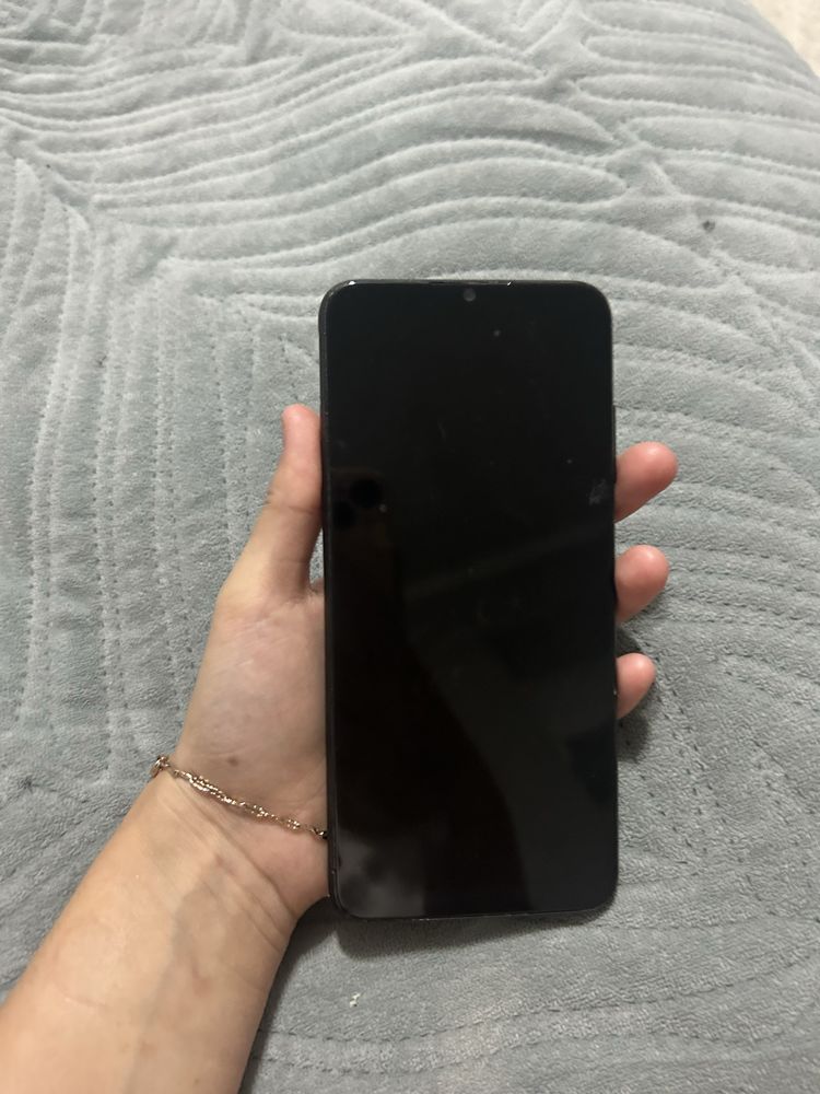 Продам телефон самсунг А03с