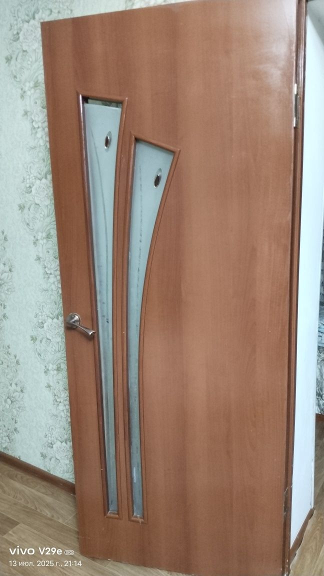 Двери б/у срочно продом