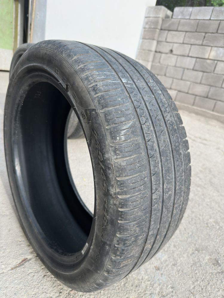 Pirelli P Zero 235/45/18