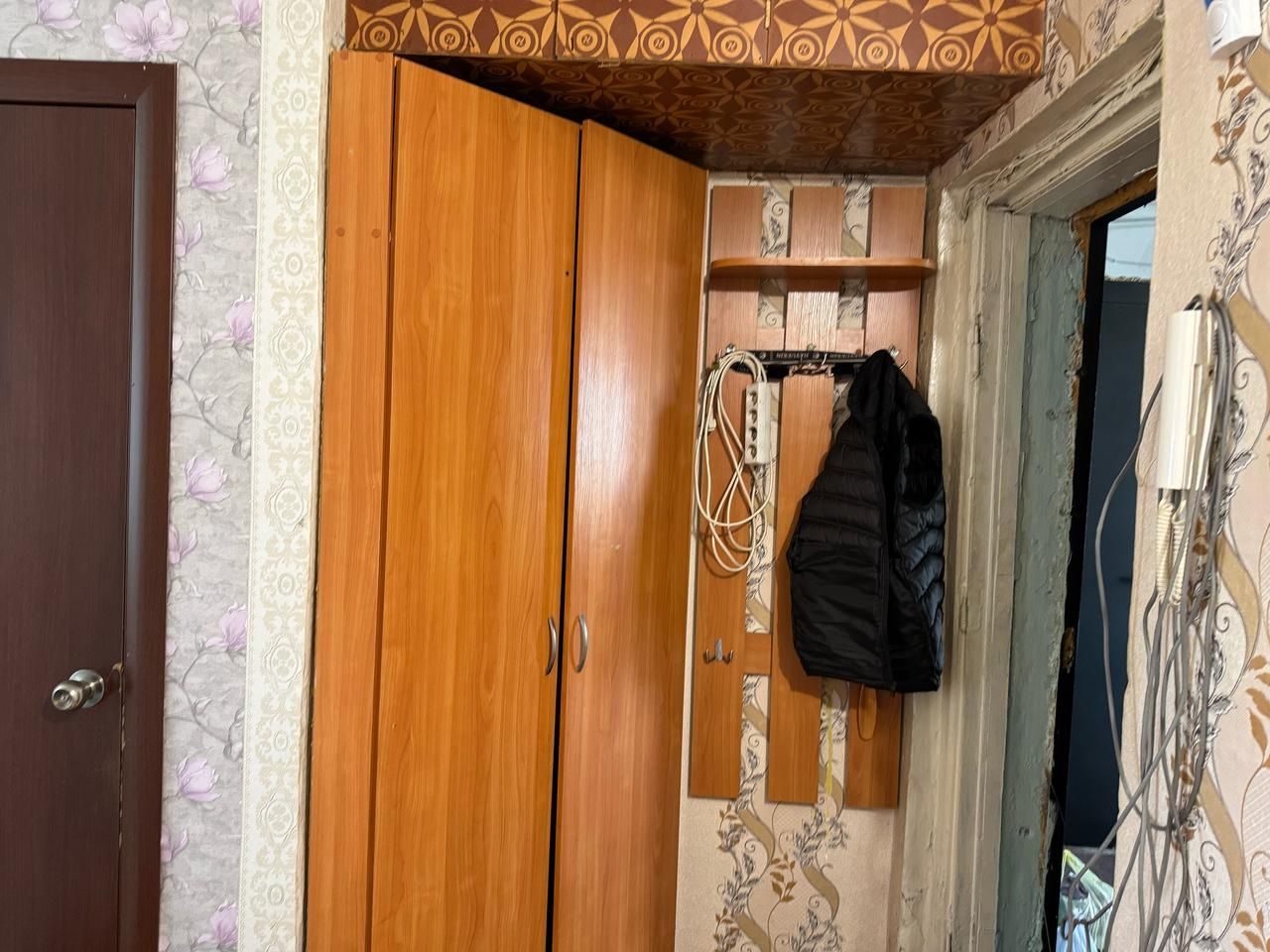 Продам 3-х комнатную квартиру  в г Рудный  ул Горняков 86
