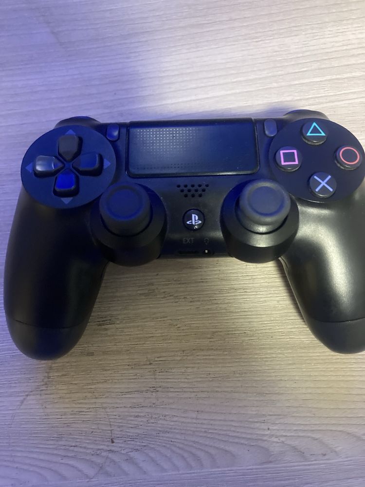 PlayStation 4 FAT 500gb без торга