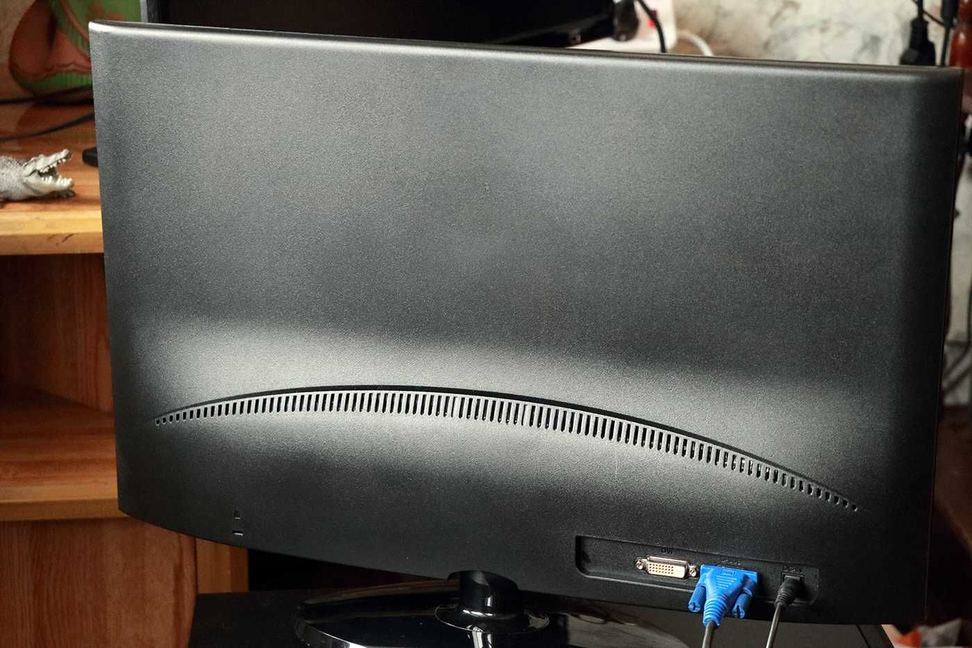 Монитор HP х22LED в подарок клавиатура DELUX