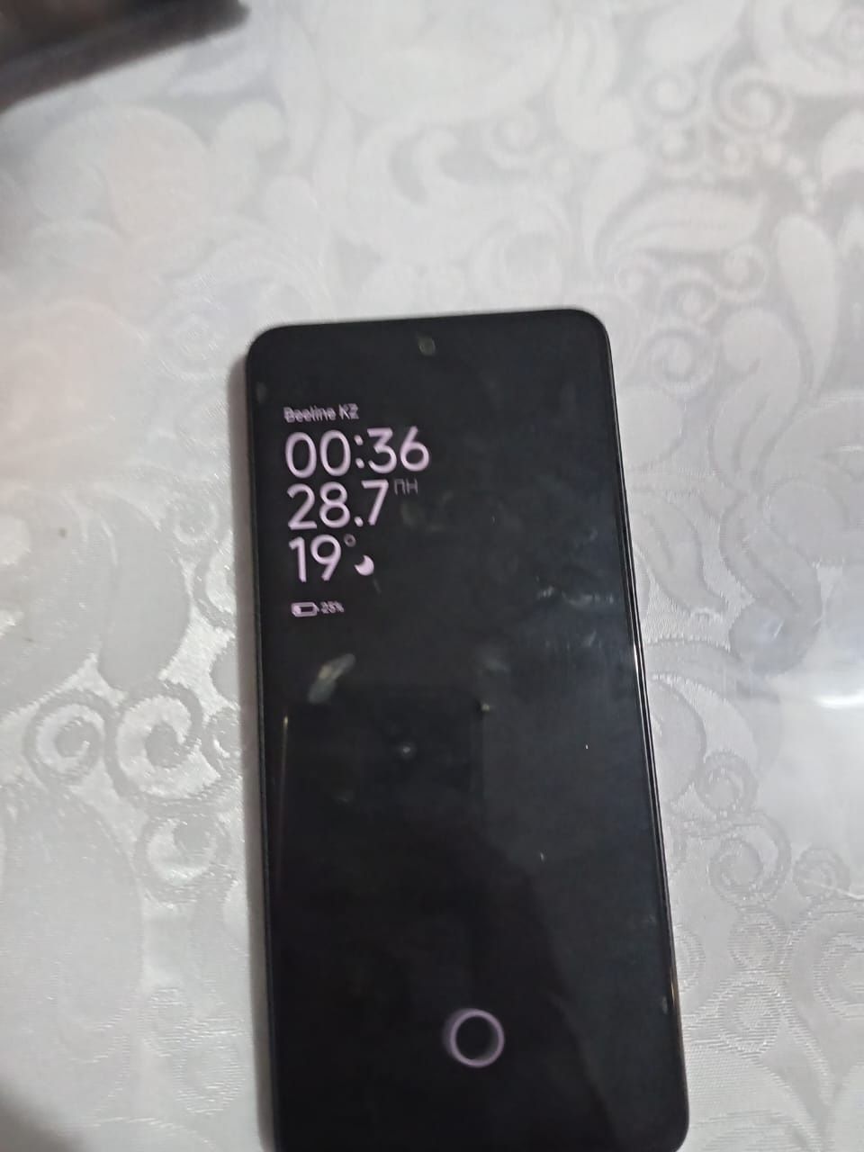 Xiaomi Redmi Note13 на 256 гб,состояние 10/10 ,память почищу
