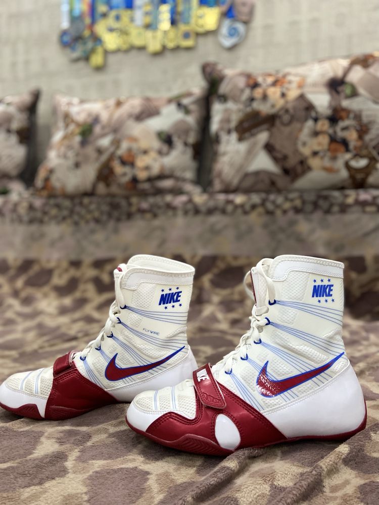NIKE hyperko 1-white/royal/red
