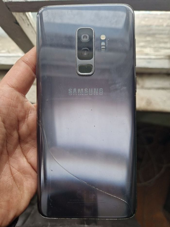 Samsung galaxy s 9+