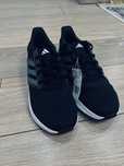 Оригинал ADIDAS кросовка новый!!!