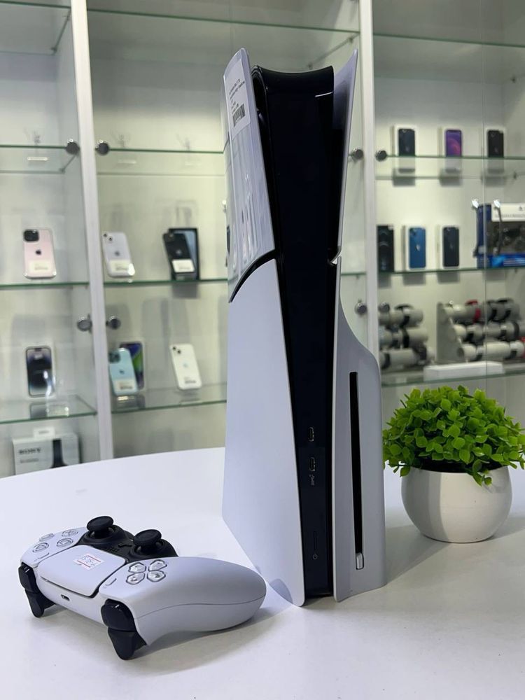 Sony PlayStation 5 Slim