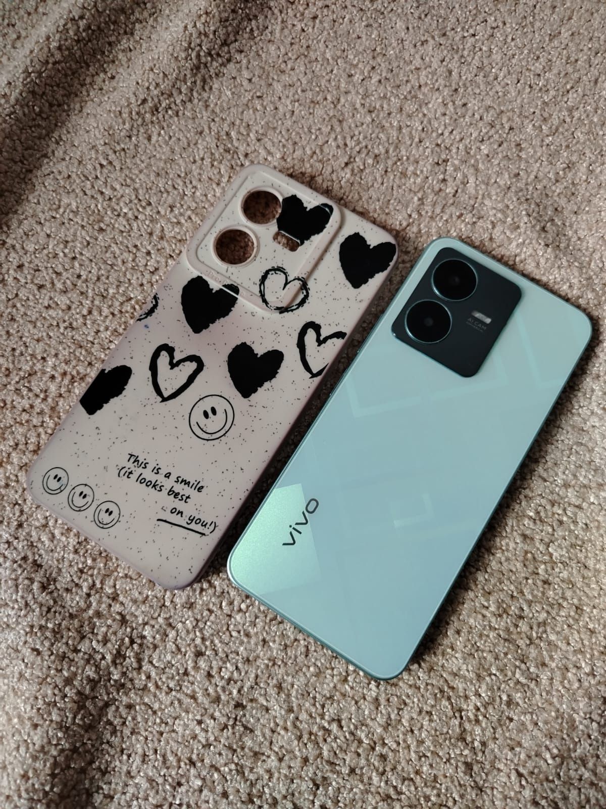 Срочно продам телефон VIVO Y22