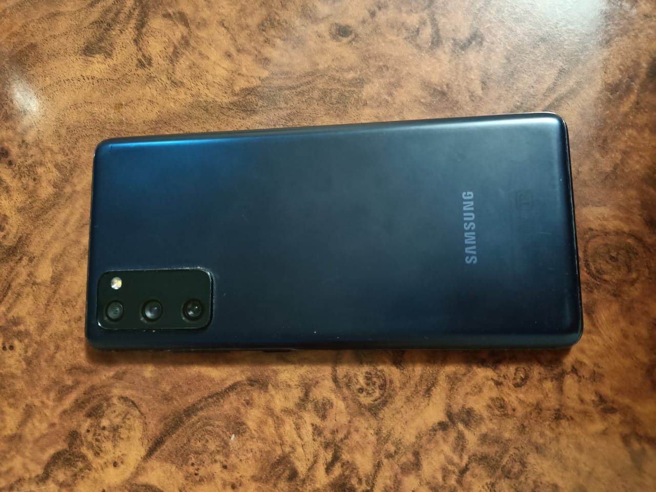 Samsung s20 fe 128/6 GB ОБМЕН БАР