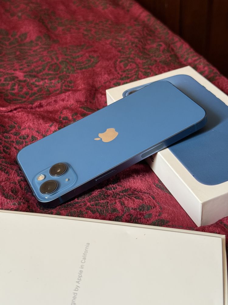 Продам Iphone 13 512гб