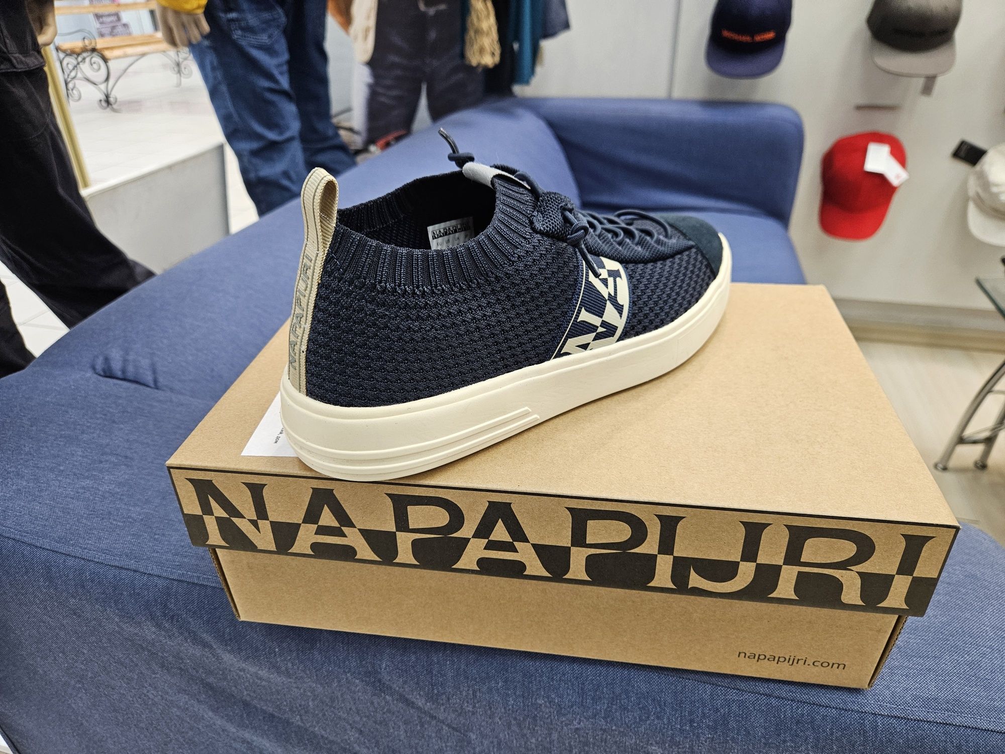 Кеды 42 размера Napapijri