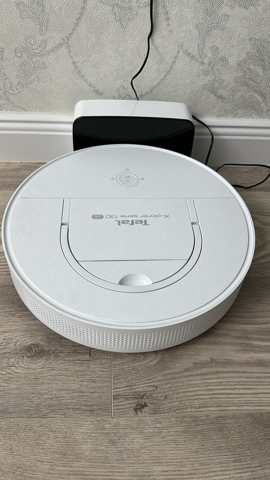 Робот пылесос Tefal X-Plorer Serie 130AI Animal & Allergy RG9077WH