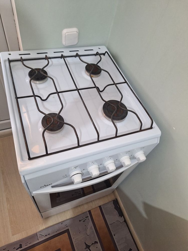 Кухонная плита Flama RG24019-W белый