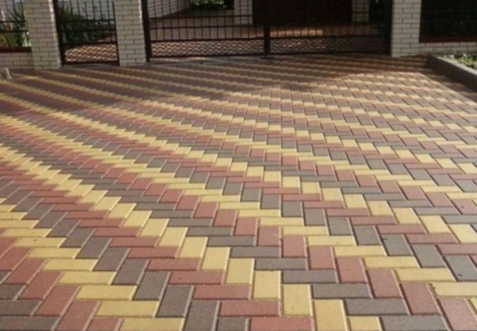 Благоустройства дворов