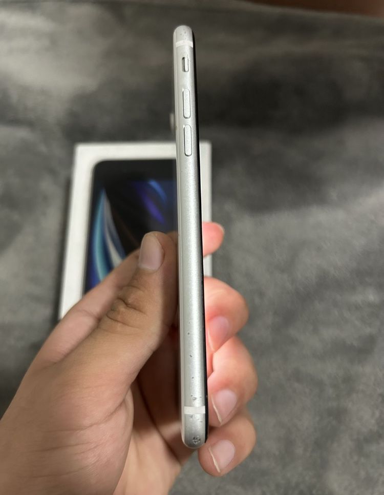 Iphone se 2020 64gb 75%