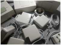 на MacBook 85W - зарядка, блок питания .