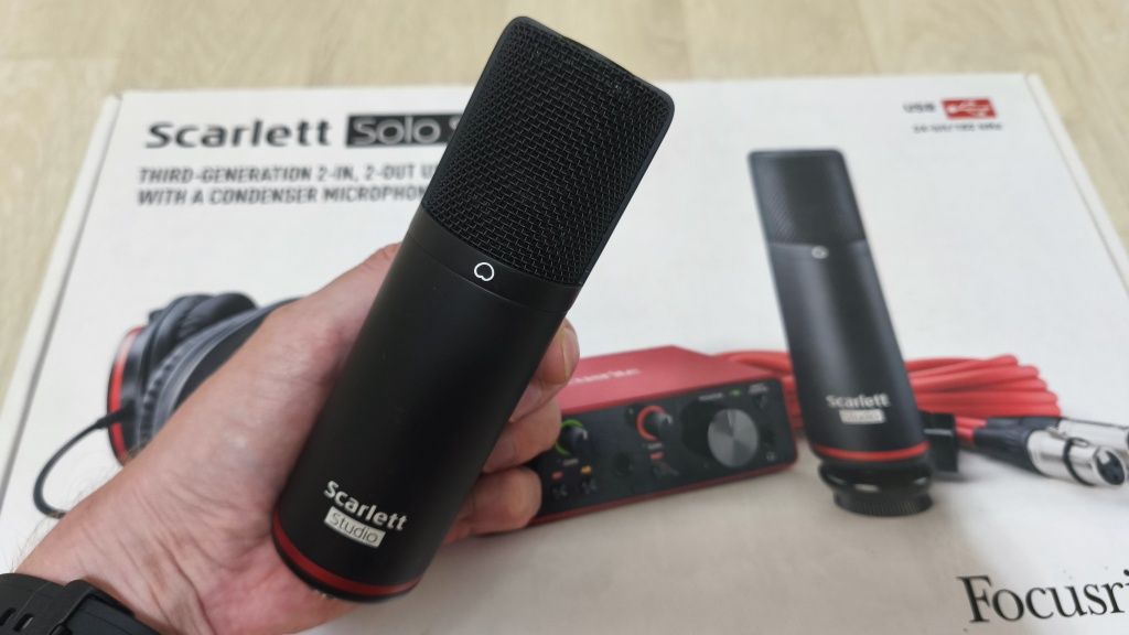 Домашняя студия, звуковая карта Focusrite Scarlett SOLO 3rdGen studio