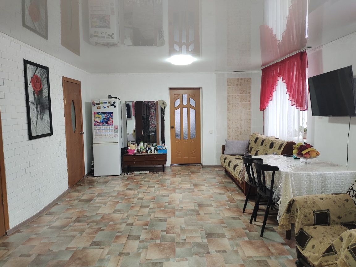 Продается  дом в поселке Нура