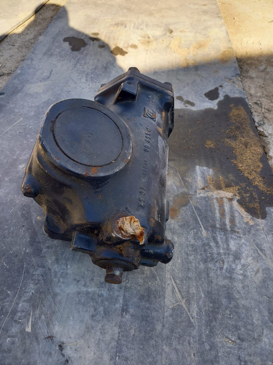 Рулевая колонка zf