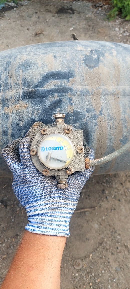 Продам  гбо газовое оборудование  левато 2 поколения.